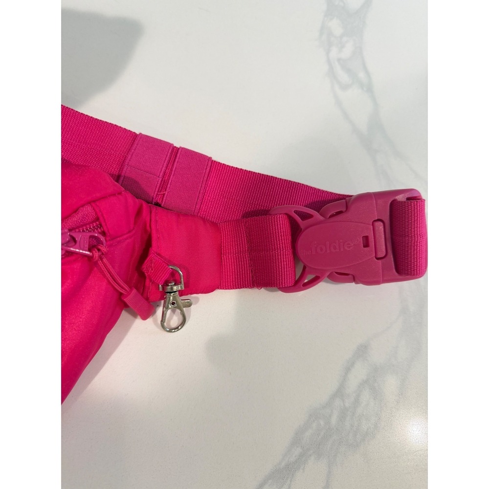 The Foldie Belt Bag Hot Pink Nylon RFID Safe Waist Pack Crossbody Travel Bag - Picture 5 of 5